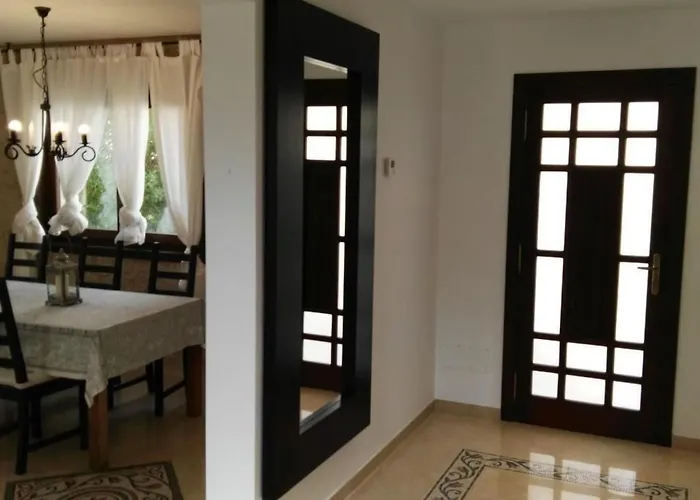 In Pedruscada Mit Privatem Pool By Interhome 卡拉纳雅达