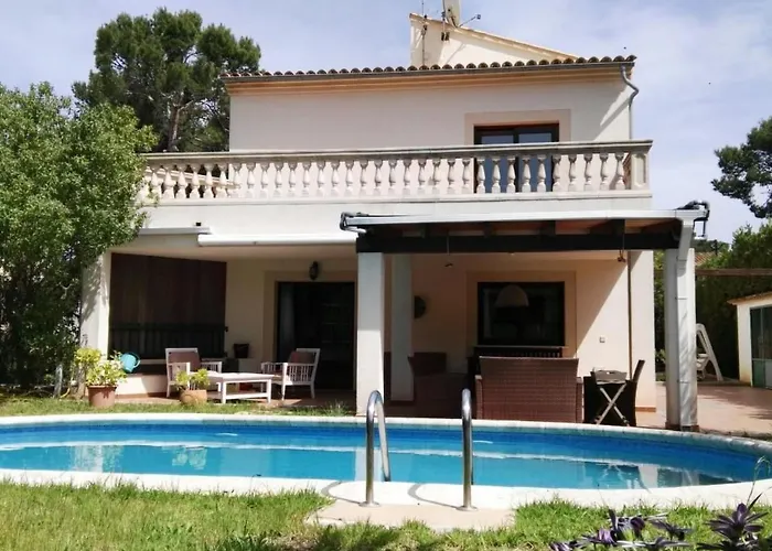 In Pedruscada Mit Privatem Pool By Interhome 卡拉纳雅达